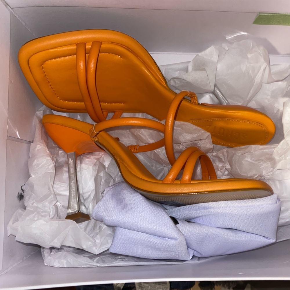 Schutz Agatha Leather Sandals - Size 7